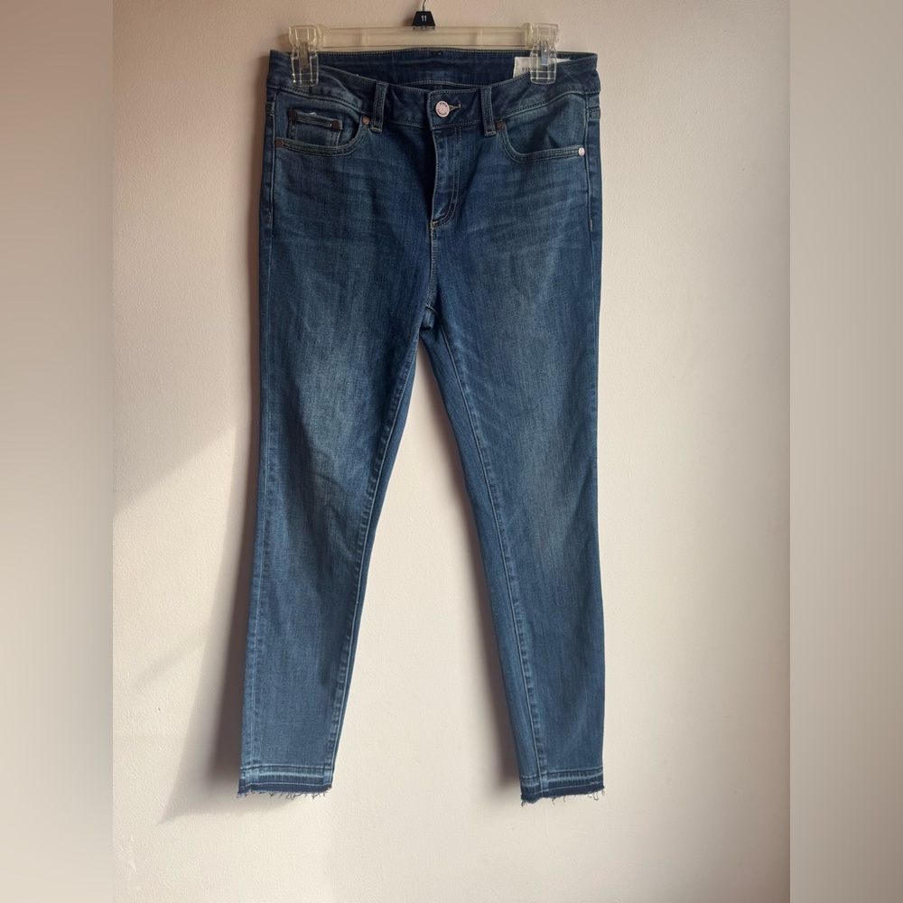 Vince Camuto Dark Blue Ankle Jeans Size 6